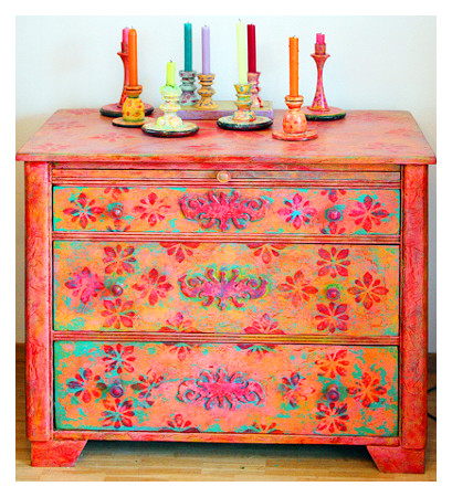 Möbelmalerei mit Patina