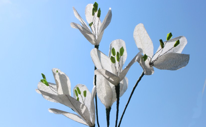 Lilien aus Wachspapier