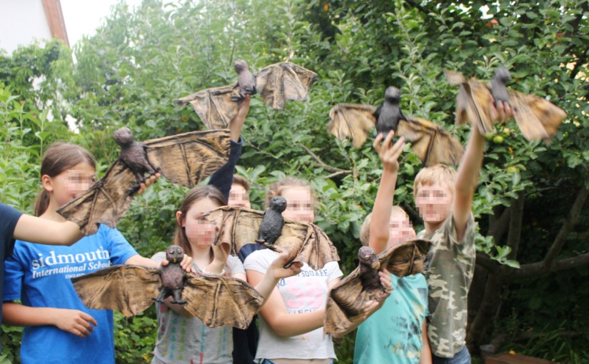 Geburtstag: Flattermänner aus&nbsp;Clothmache